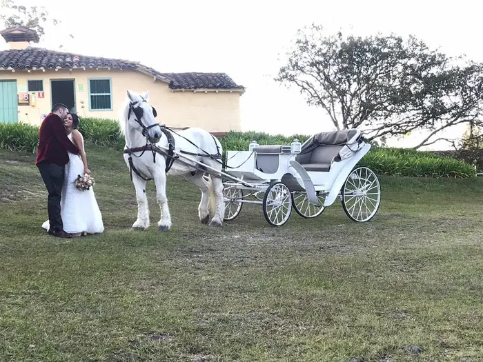 Carros Antiguos · Tu San Agustín