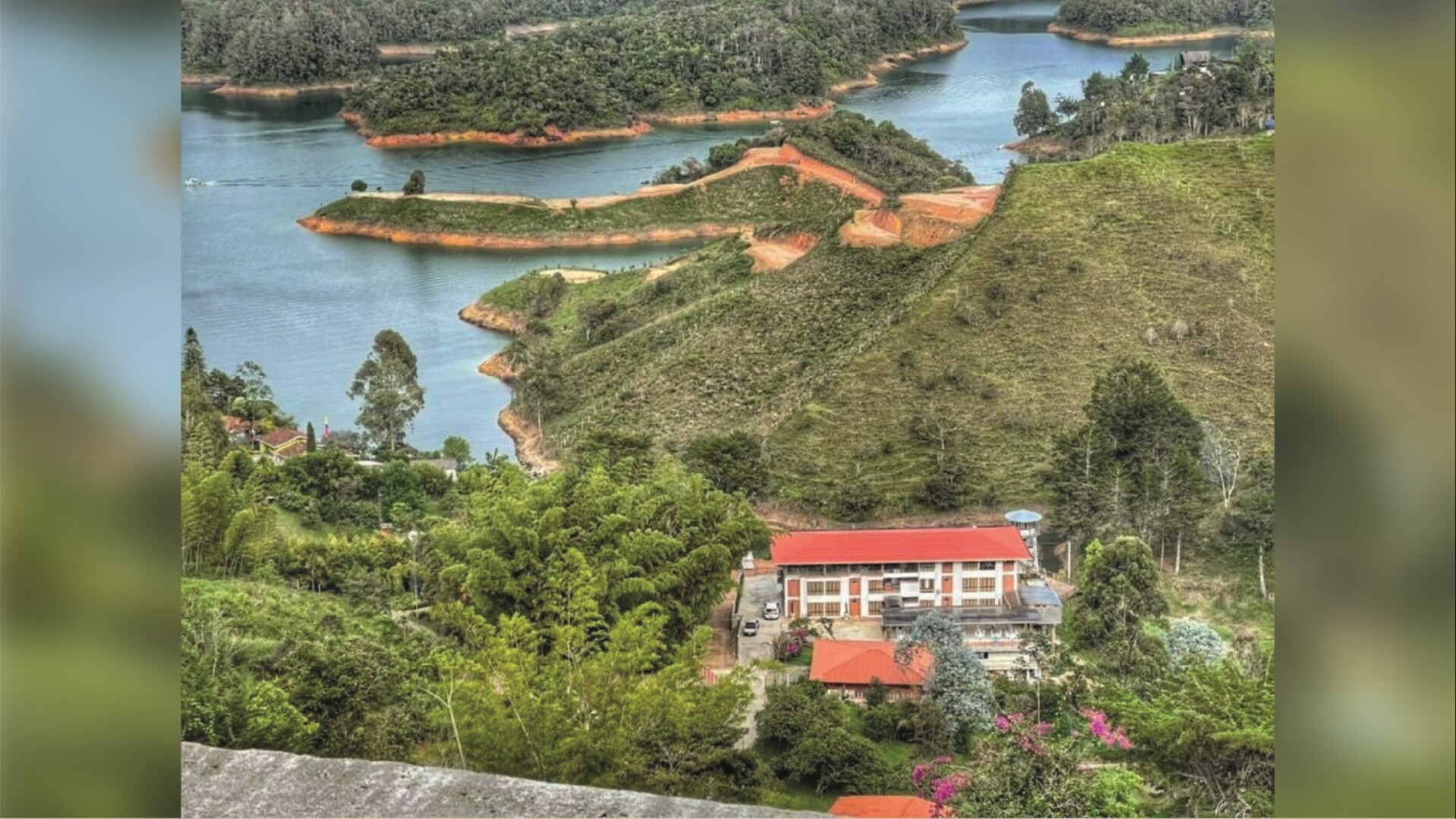 Hotel Bahía del Faro Guatapé El Peñol