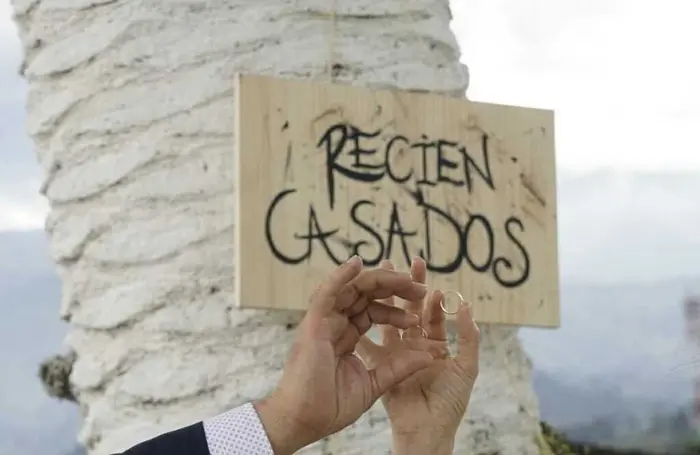 MATRIMONIOS Y BODAS · Tu San Agustín