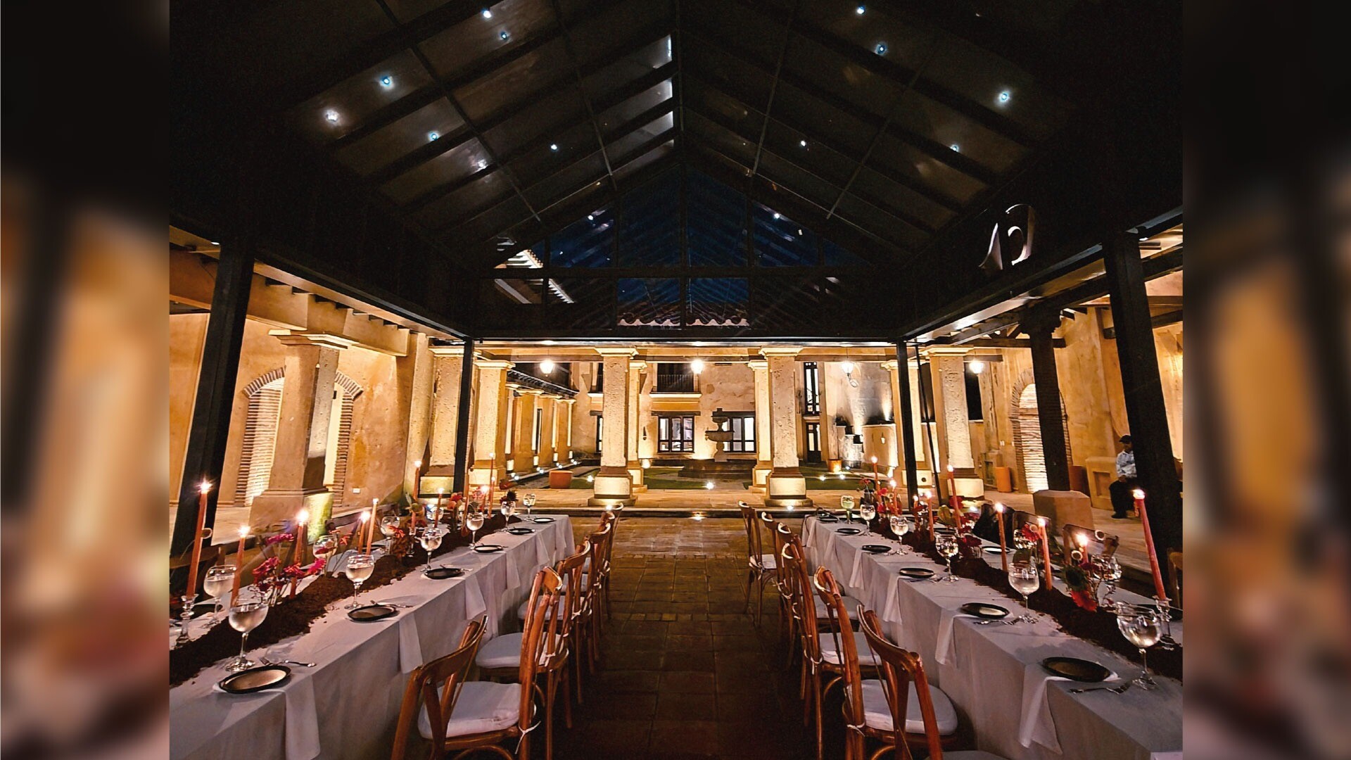 Interior de Roca y Casona