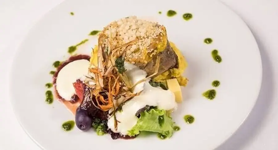 ¿DUDAS AL ELEGIR EL SERVICIO DE CATERING IDEAL PARA TU EVENTO?