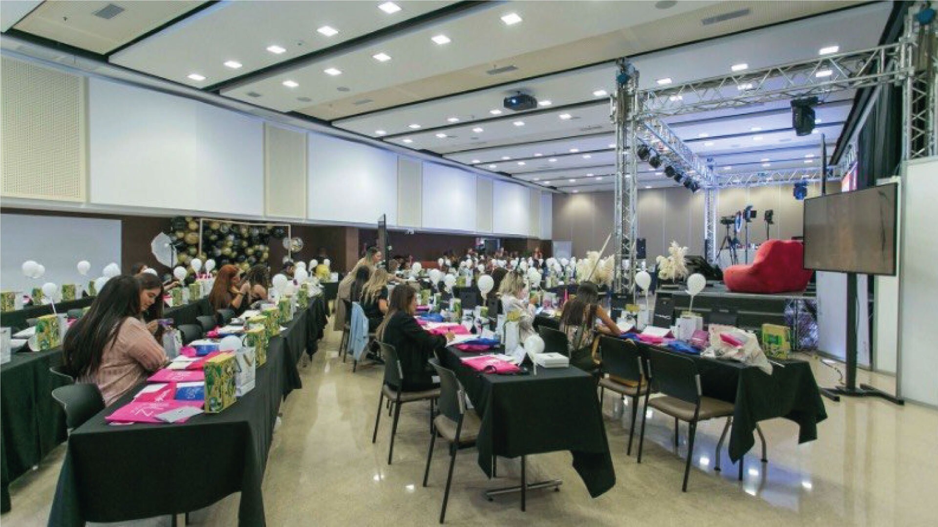 Centro de Eventos El Tesoro