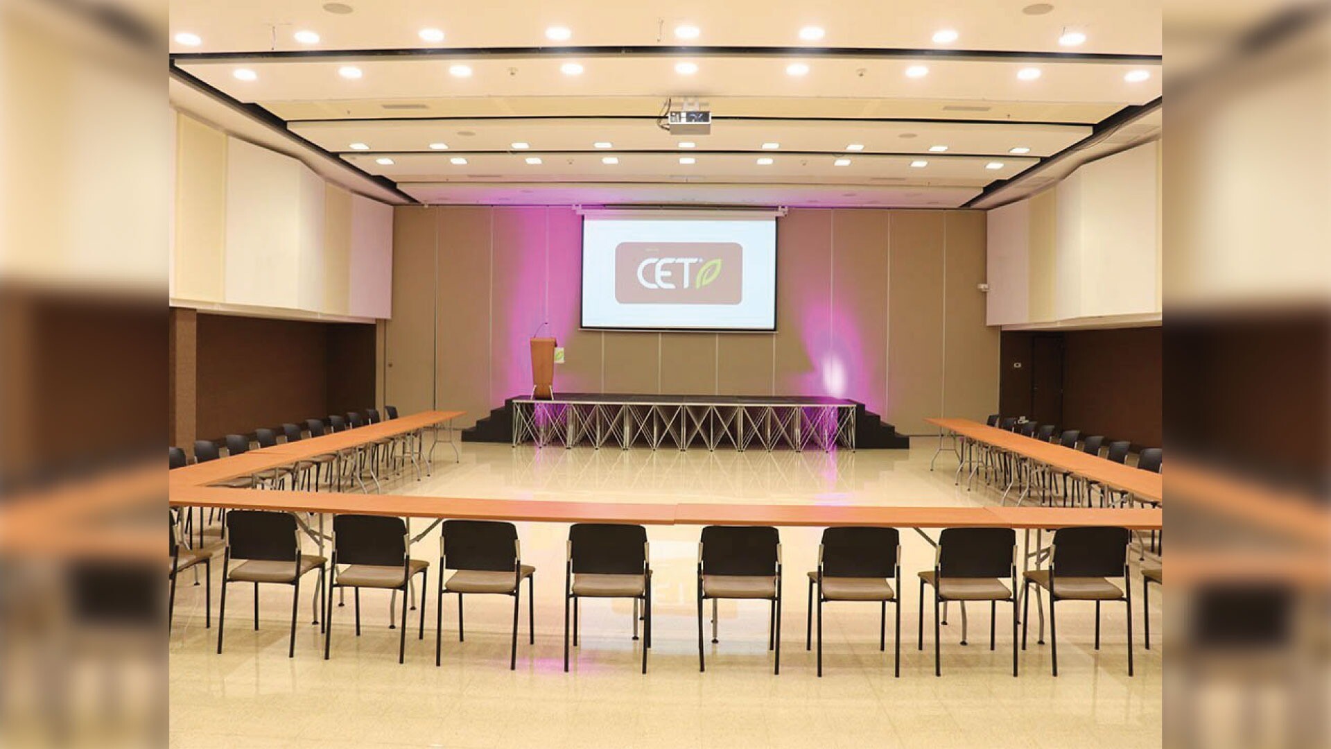 Centro de Eventos El Tesoro
