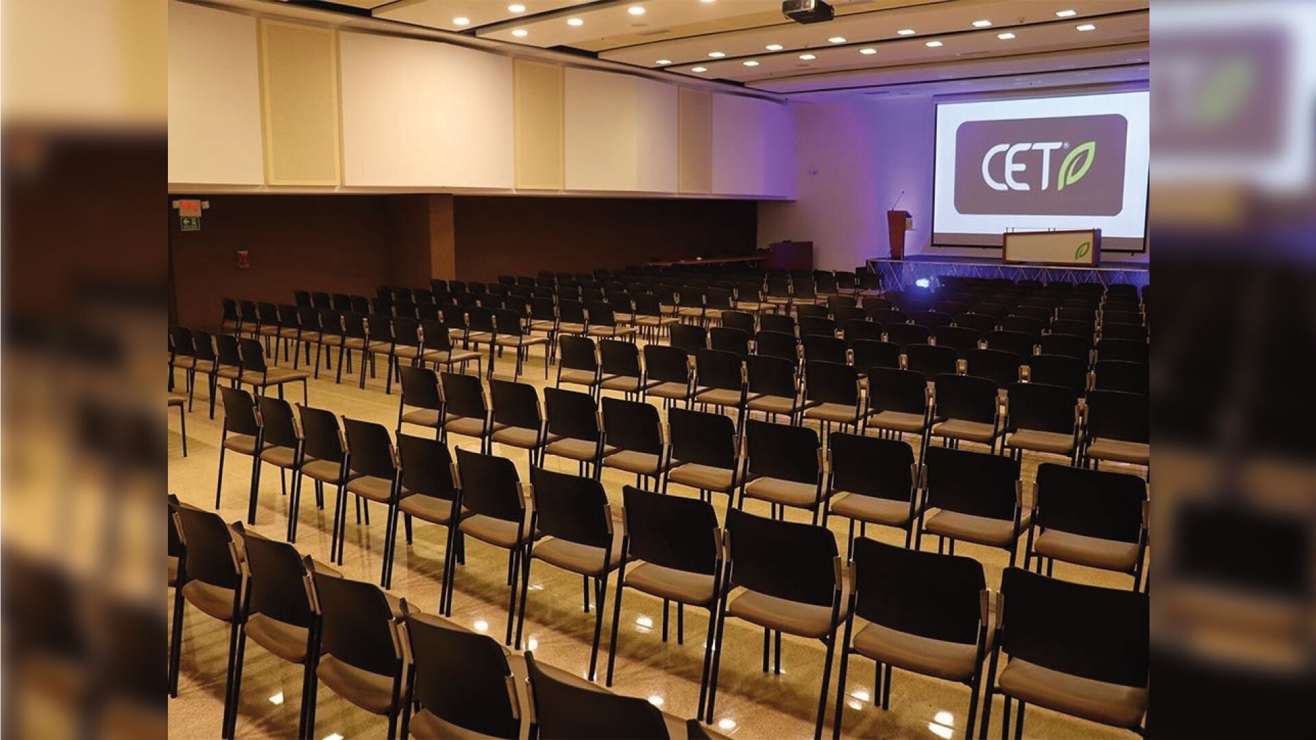Centro de Eventos El Tesoro