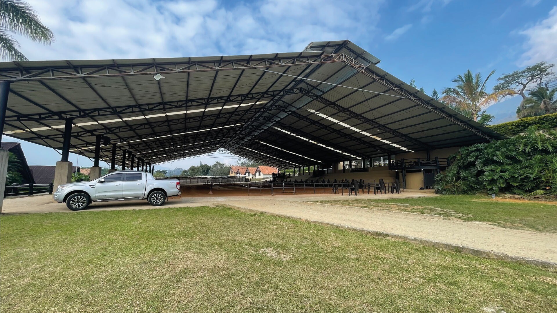 Centro de Eventos Coliseo Santo Coyote