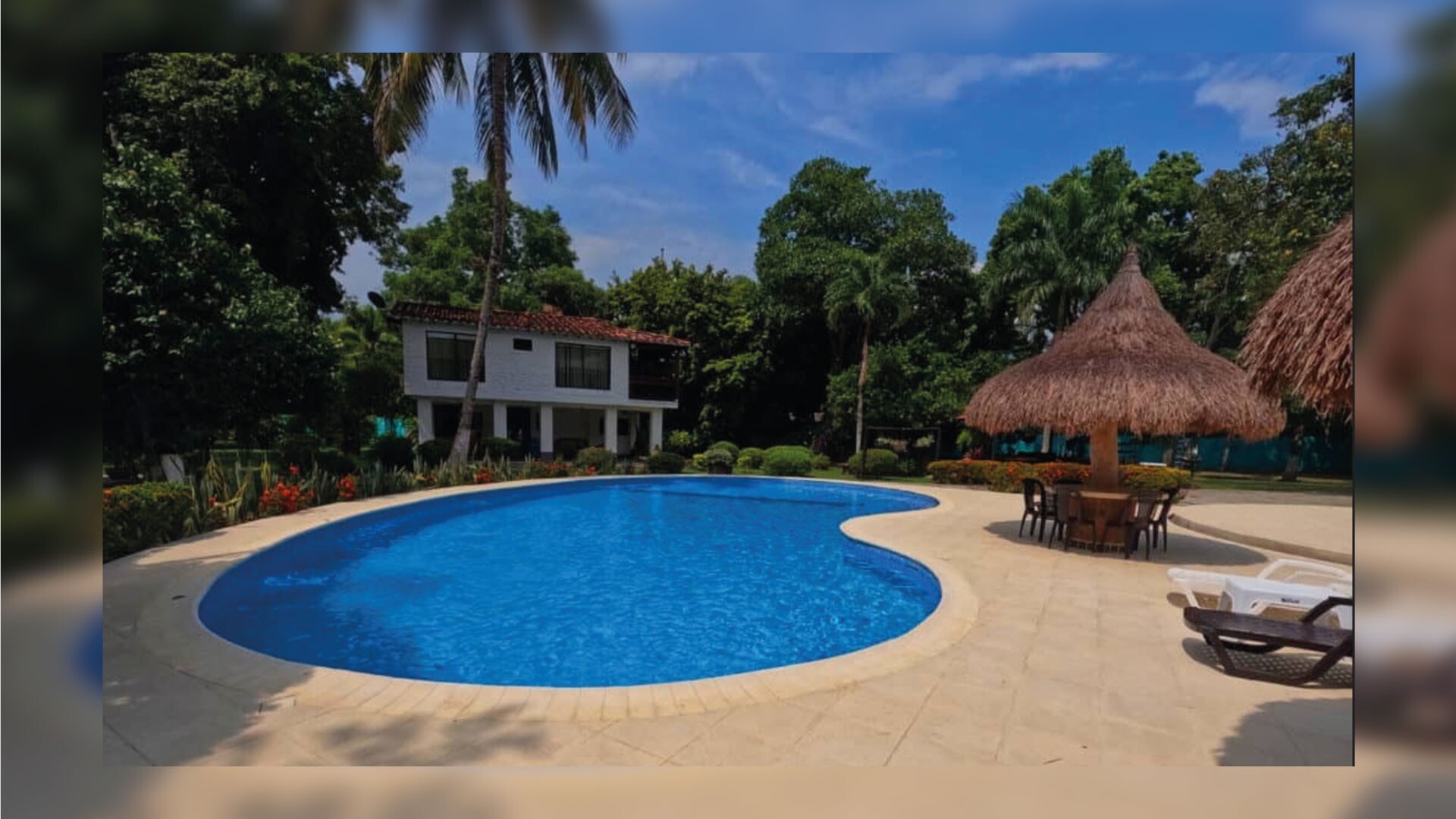 Jardines de Santafé - Finca Hacienda Aguas Claras