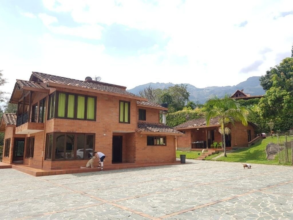 Finca La 63
