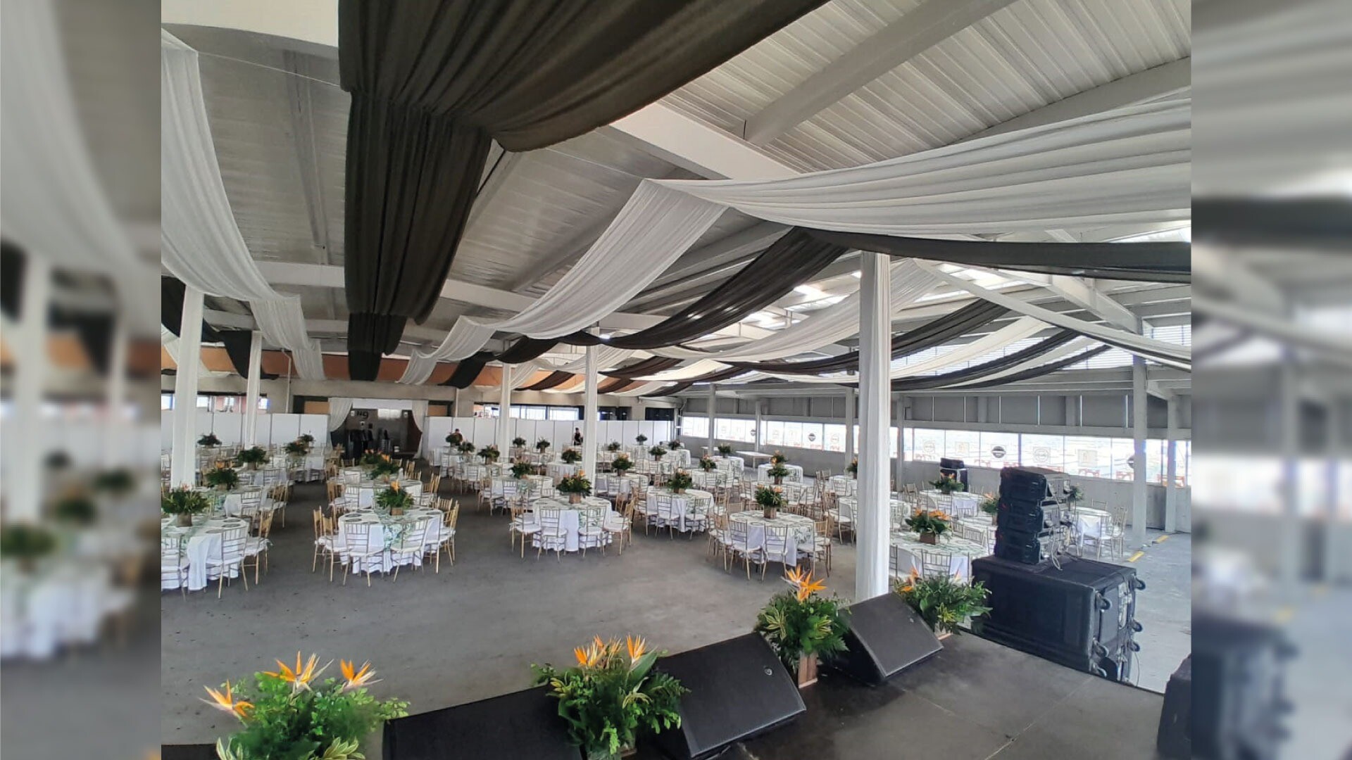 Interior de Sky Center