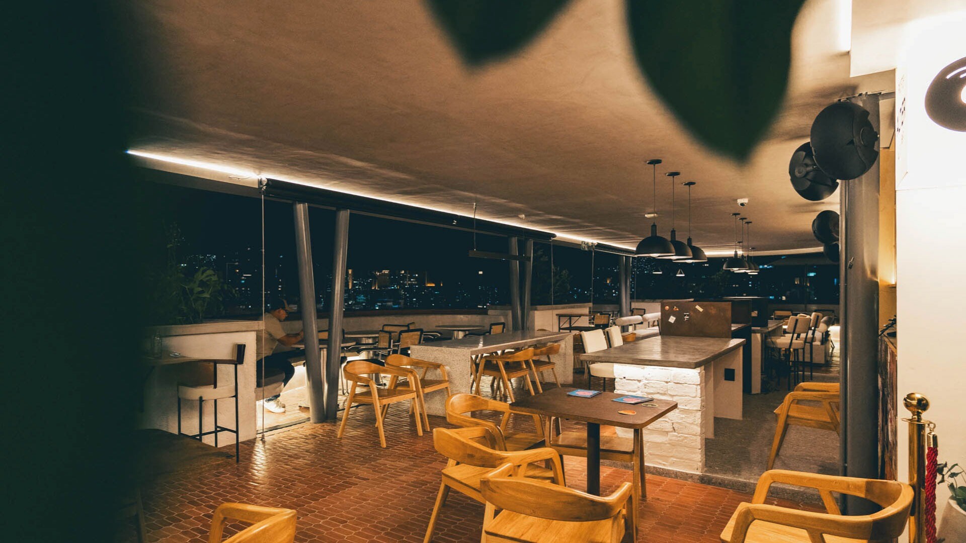 Alter Rooftop