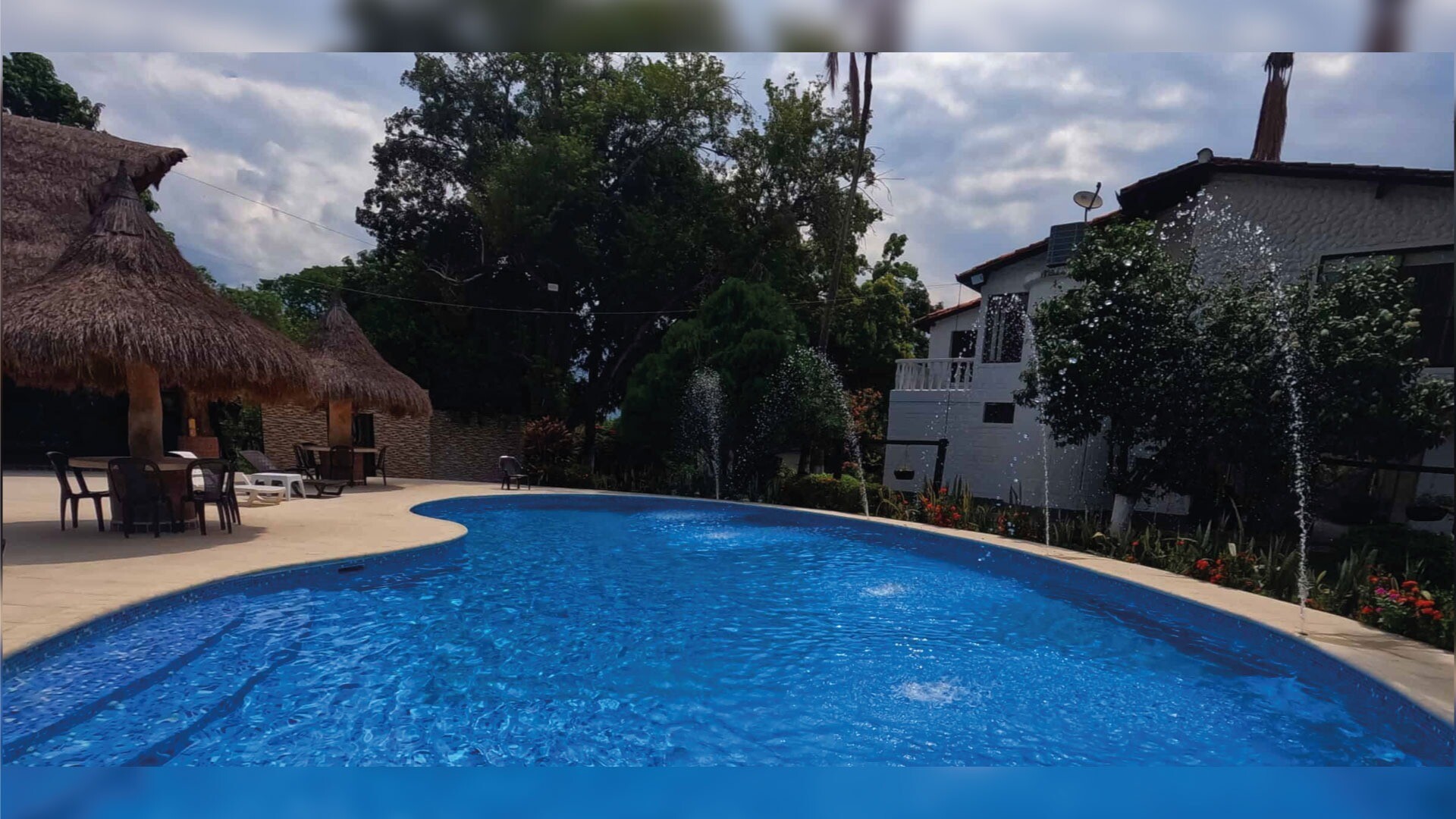 Jardines de Santafé - Finca Hacienda Aguas Claras