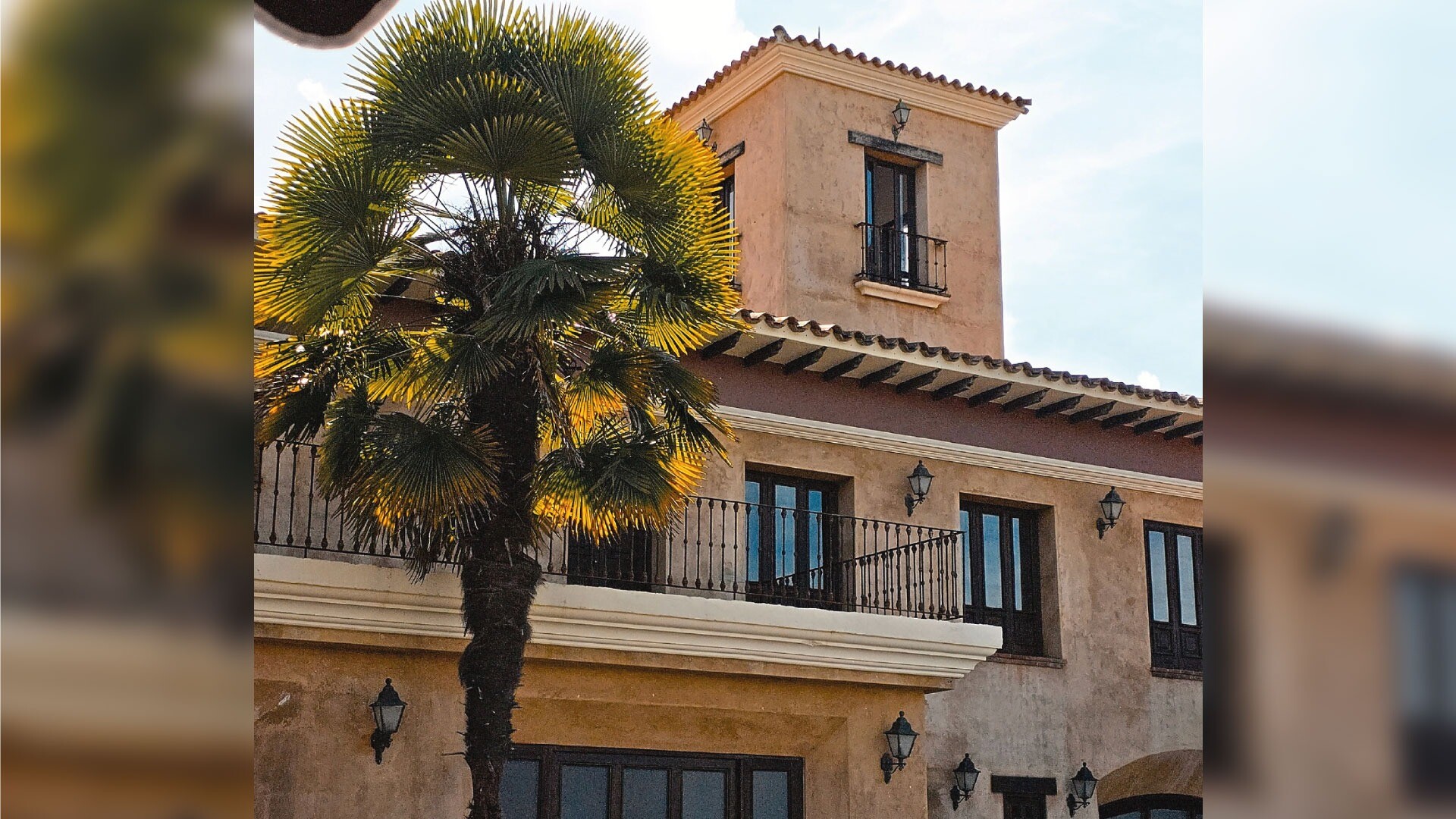 Roca y Casona