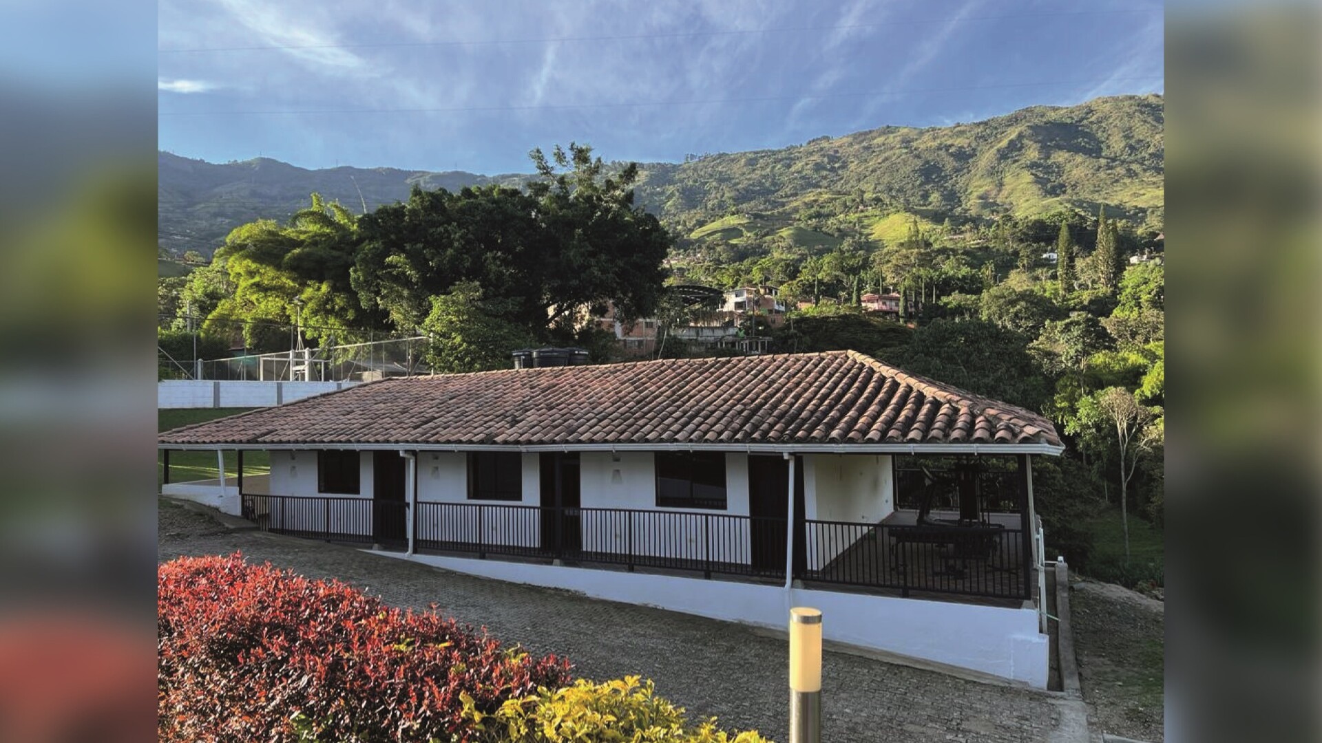 Centro de Eventos Cielo Grande Tu San Agustín