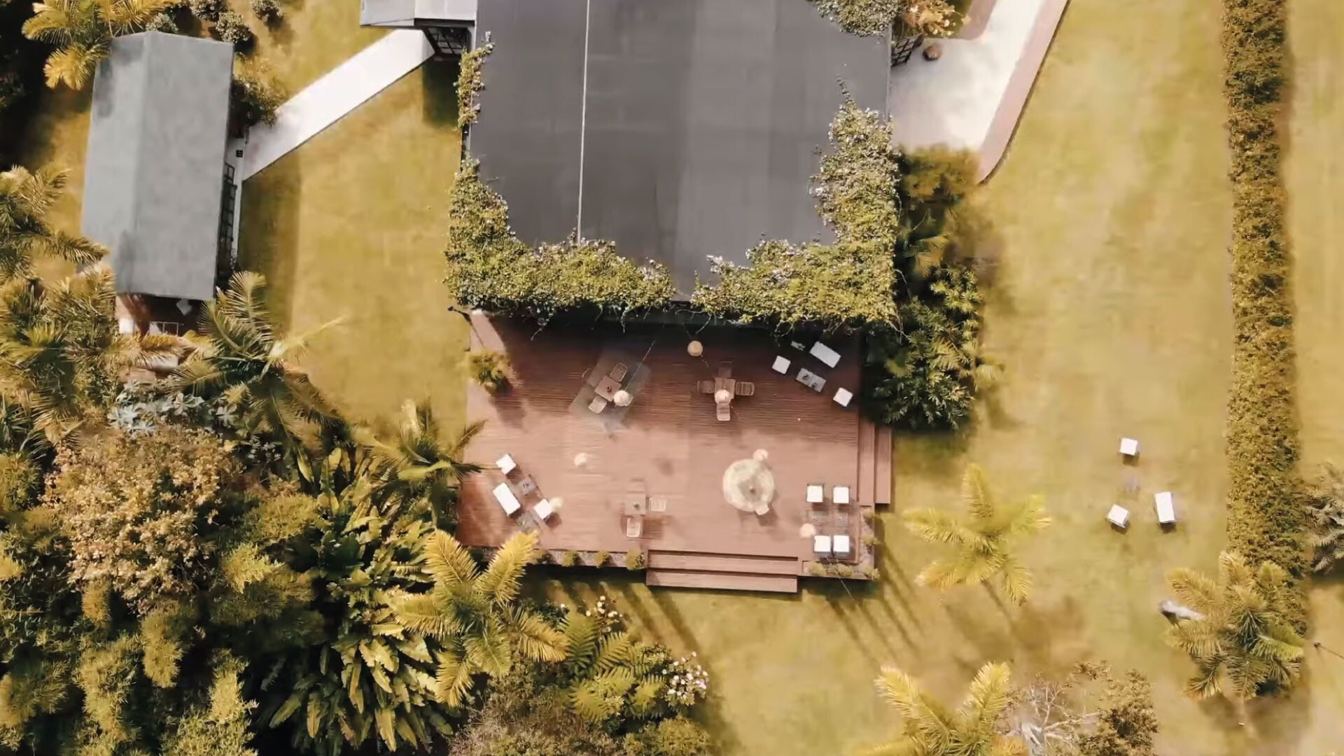 Green House, Zona E
